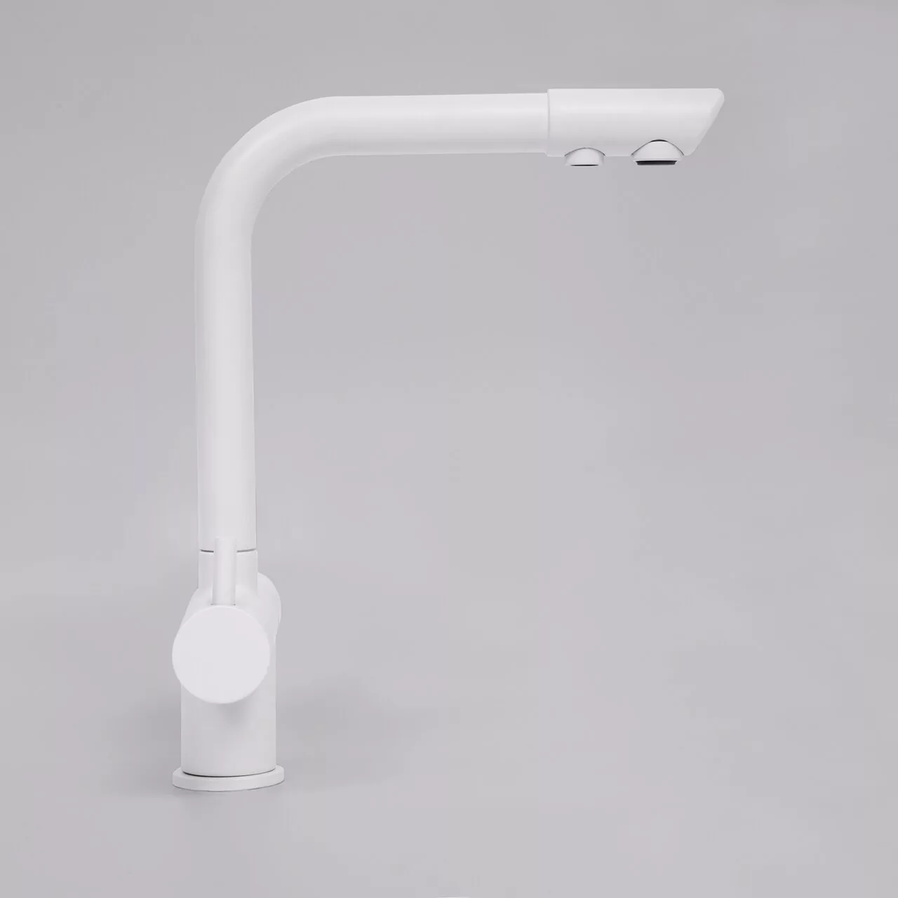 Смеситель для кухни WasserKraft A8357 белый Soft-touch