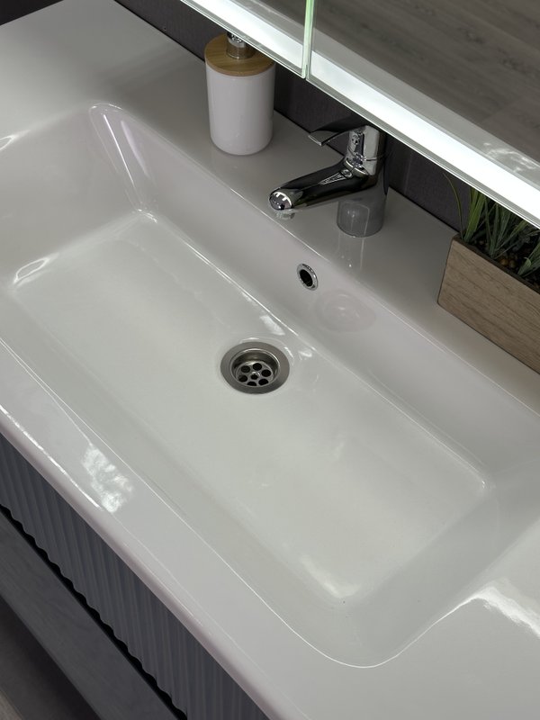 Тумба подвесная Alavann Wave 105 с раковиной Nikson 105, голубой деним