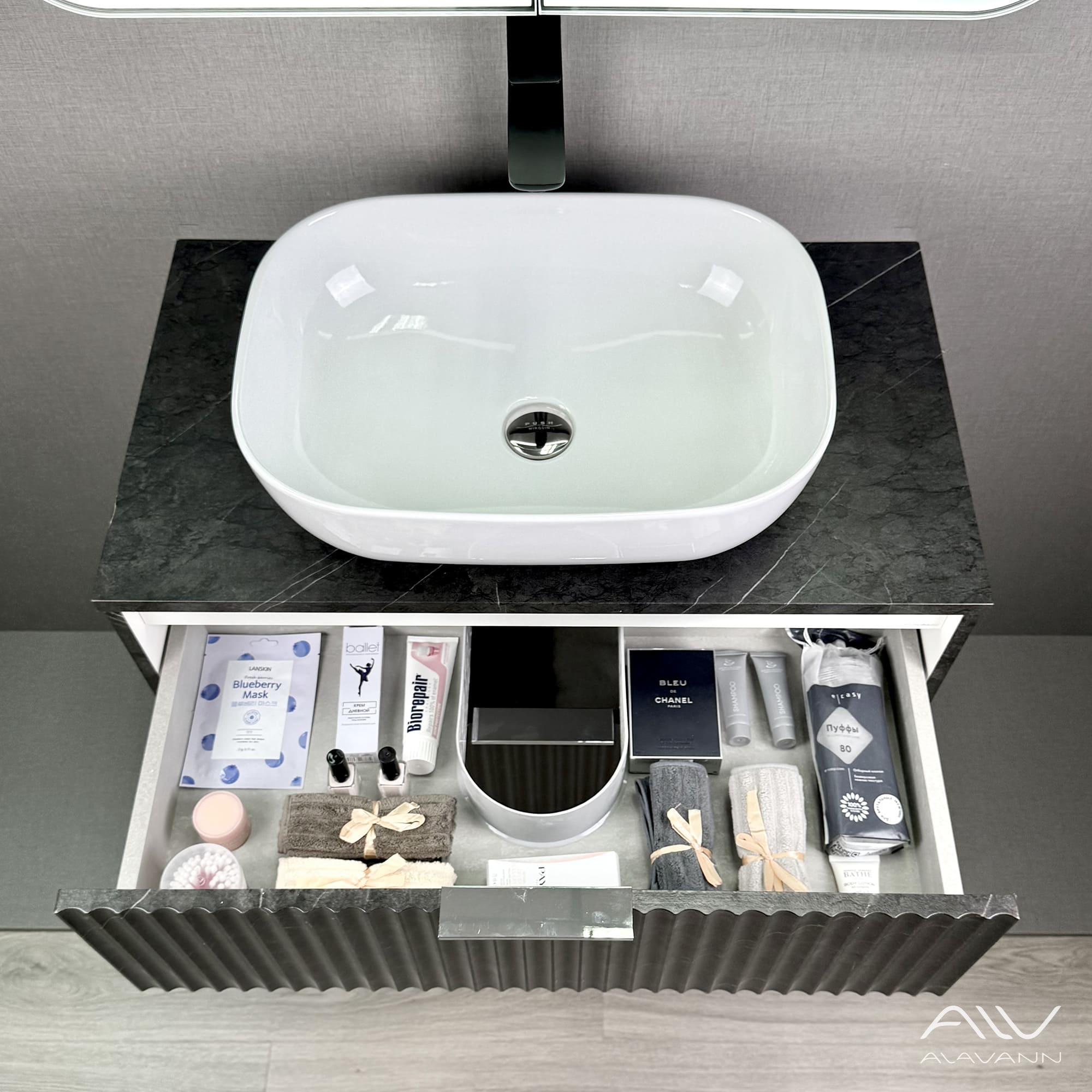 Тумба подвесная Alavann Anna 80 с раковиной Moduo 50 SQUARE, черный мрамор