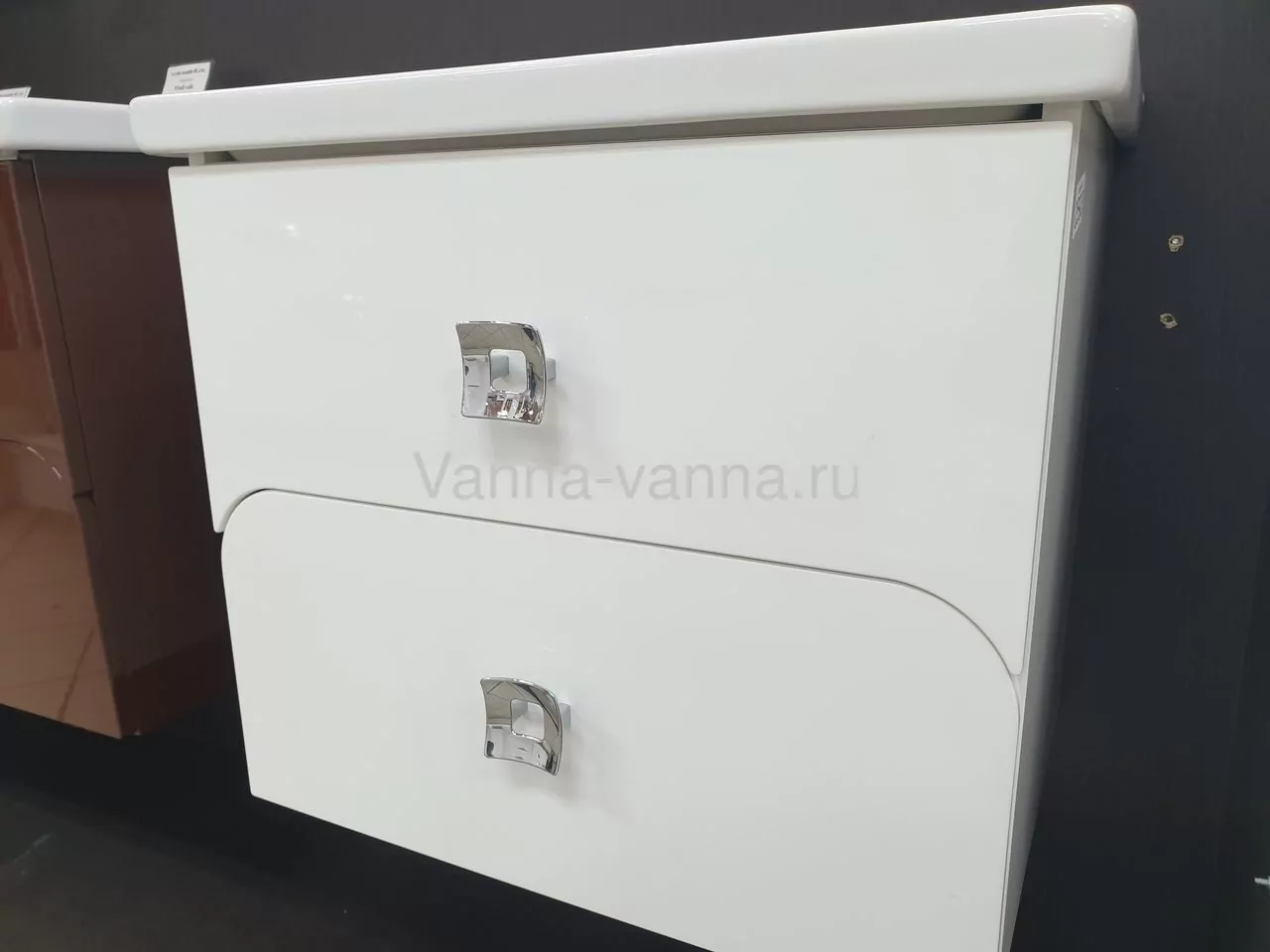 Тумба с раковиной Vod-ok Elite Арнелла 60 подвесная, белая от магазина Vanna-Vanna.ru!