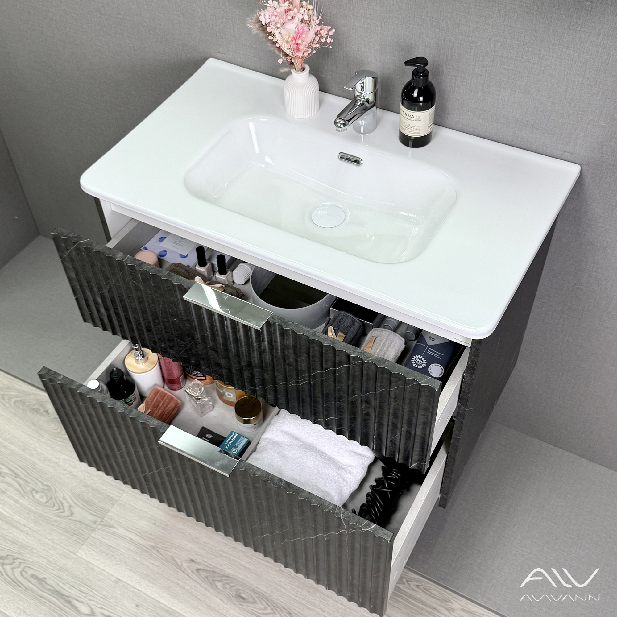 Тумба подвесная Alavann Anna 80 с раковиной Rado 80, черный мрамор