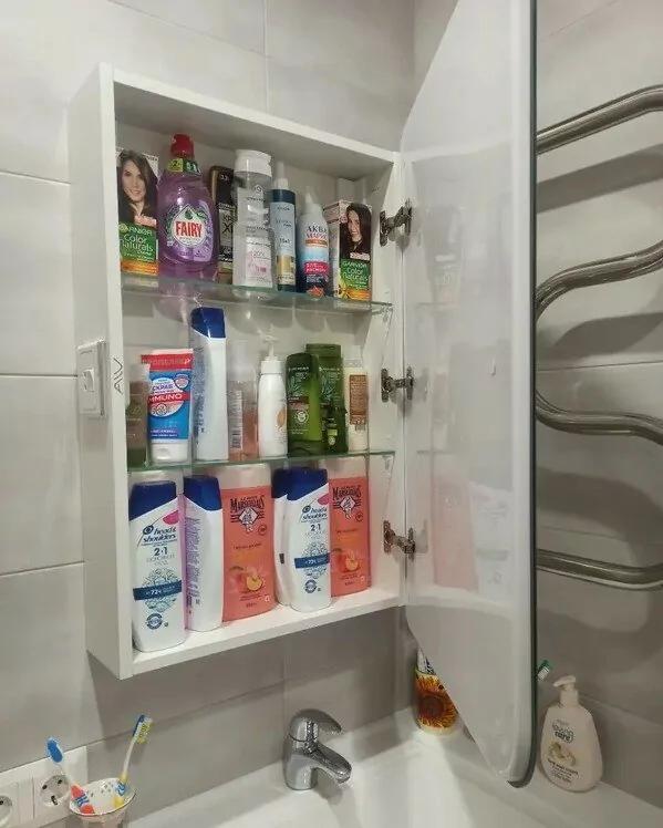 Зеркало-шкаф Alavann Lana Plus 55 свет, сенсор, белый