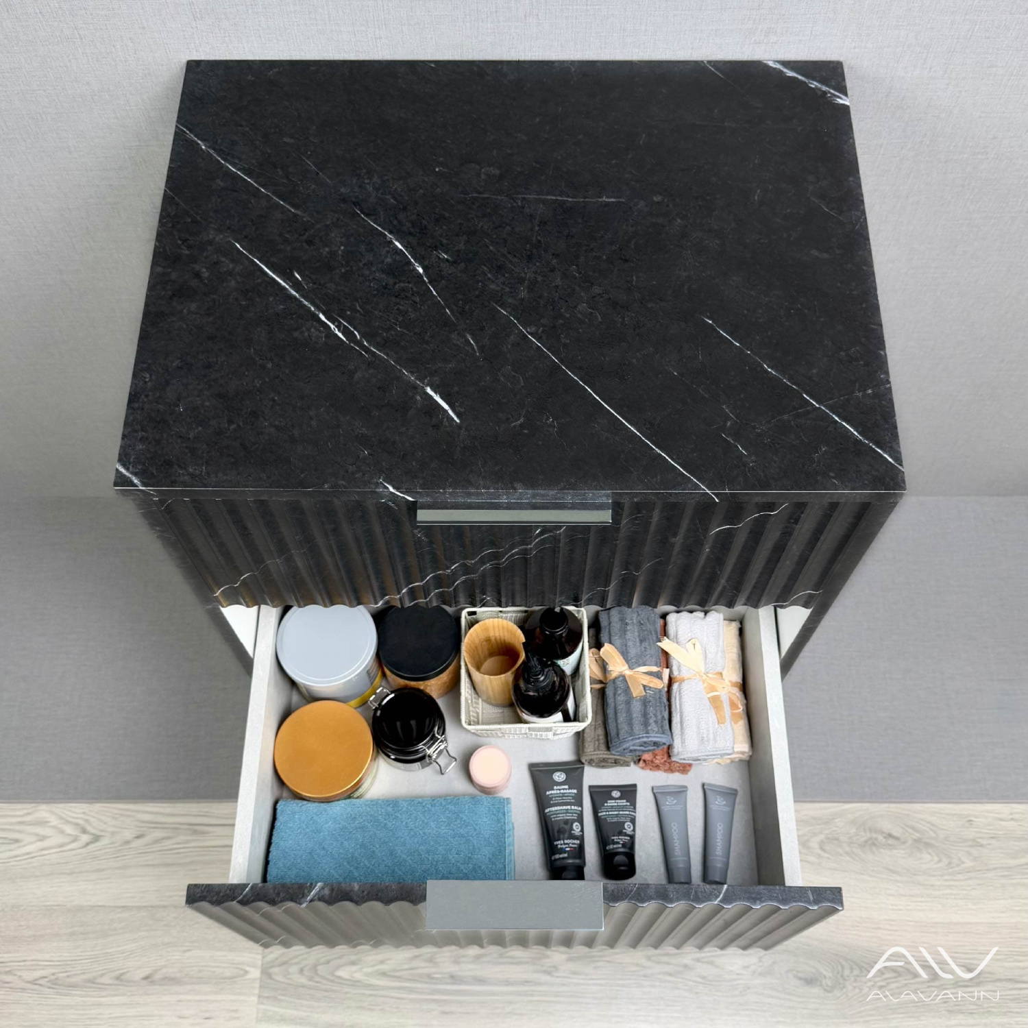 Тумба подвесная Alavann Anna 60 под накладную раковину, черный мрамор