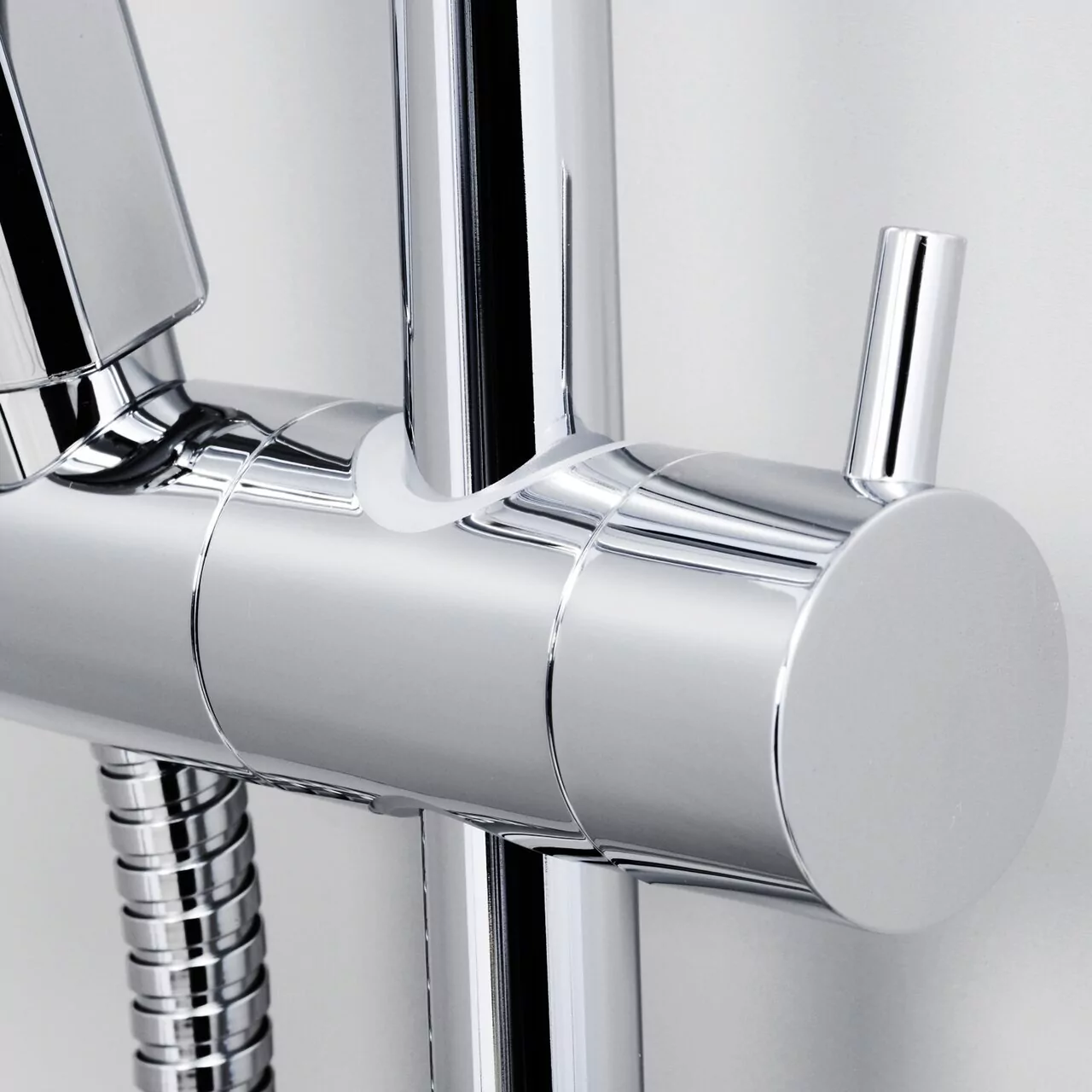 Штанга для душа WasserKraft A144 с лейкой и шлангом, хром