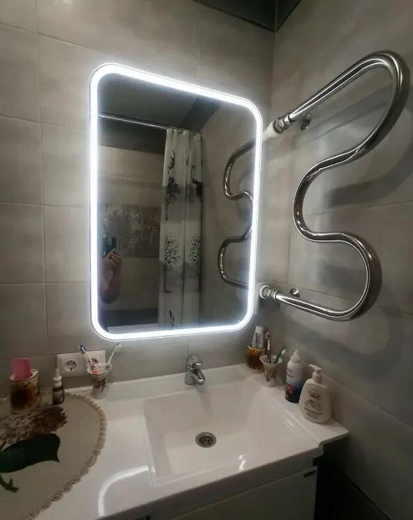 Зеркало-шкаф Alavann Lana Plus 55 свет, сенсор, белый