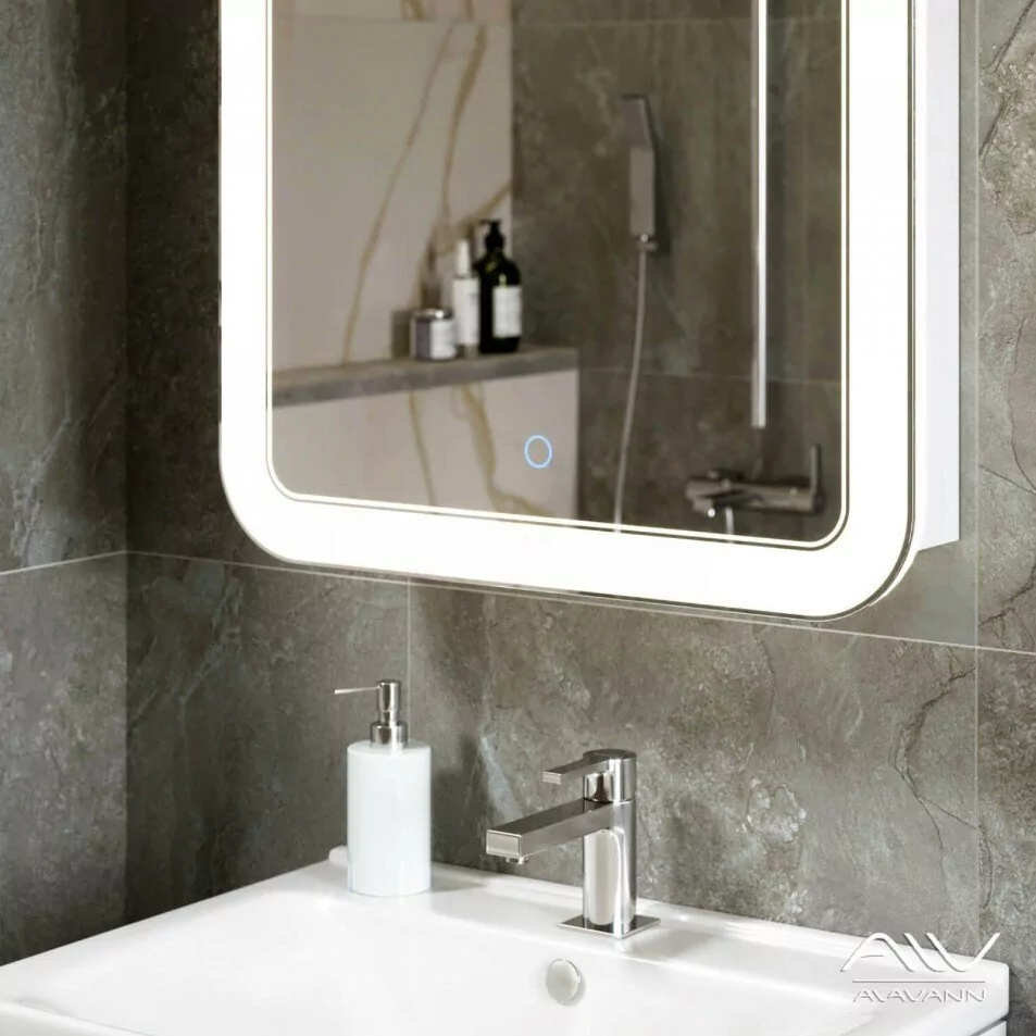 Зеркало-шкаф Alavann Vanda Lux 60 свет, сенсор, белый