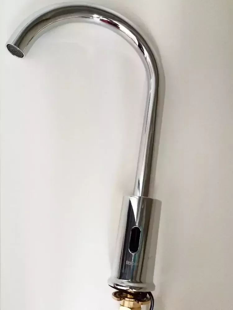 Смеситель для кухни Raiber Sensor RSF88198 хром от магазина Vanna-Vanna.ru!