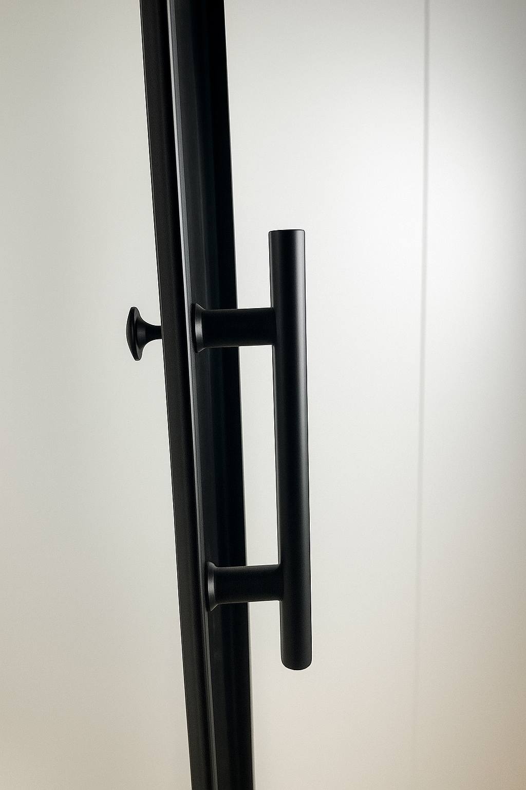 Душевой угол Timo TKSS-100/03C-8, 1000*1000*2000, профиль черный, стекло прозрачное 8 мм Душевой угол Timo TKSS-100/03C-8, 1000*1000*2000, профиль черный, стекло прозрачное 8 мм