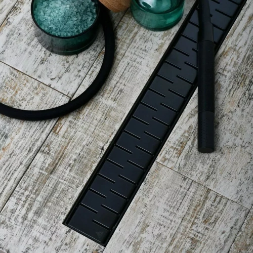 Душевой лоток MCH Veconi Medium Black 550 с решеткой, черный от магазина Vanna-Vanna.ru!