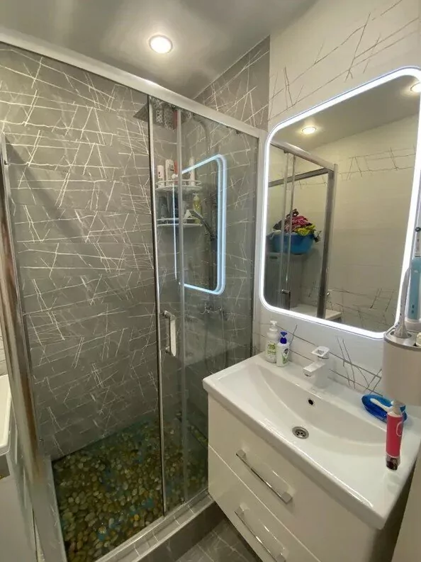 Зеркало-шкаф Alavann Lana Plus 55 свет, сенсор, белый