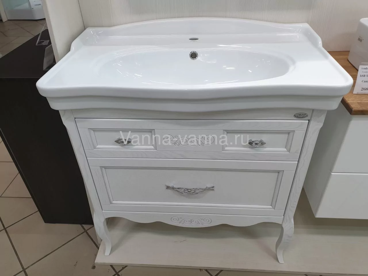 Тумба с раковиной ASB Woodline Модерн 85 напольная, белый, патина серебро от магазина Vanna-Vanna.ru!
