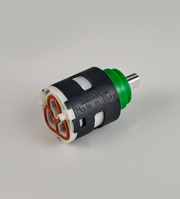 Смеситель с гигиеническим душем ALMAes Agata AL-877-06 белый