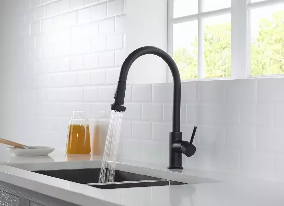 Смеситель для кухни Timo Saona 2316/03FL черный матовый