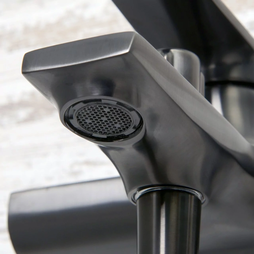 Смеситель для ванны WasserKraft Wiese 8401 оружейная сталь