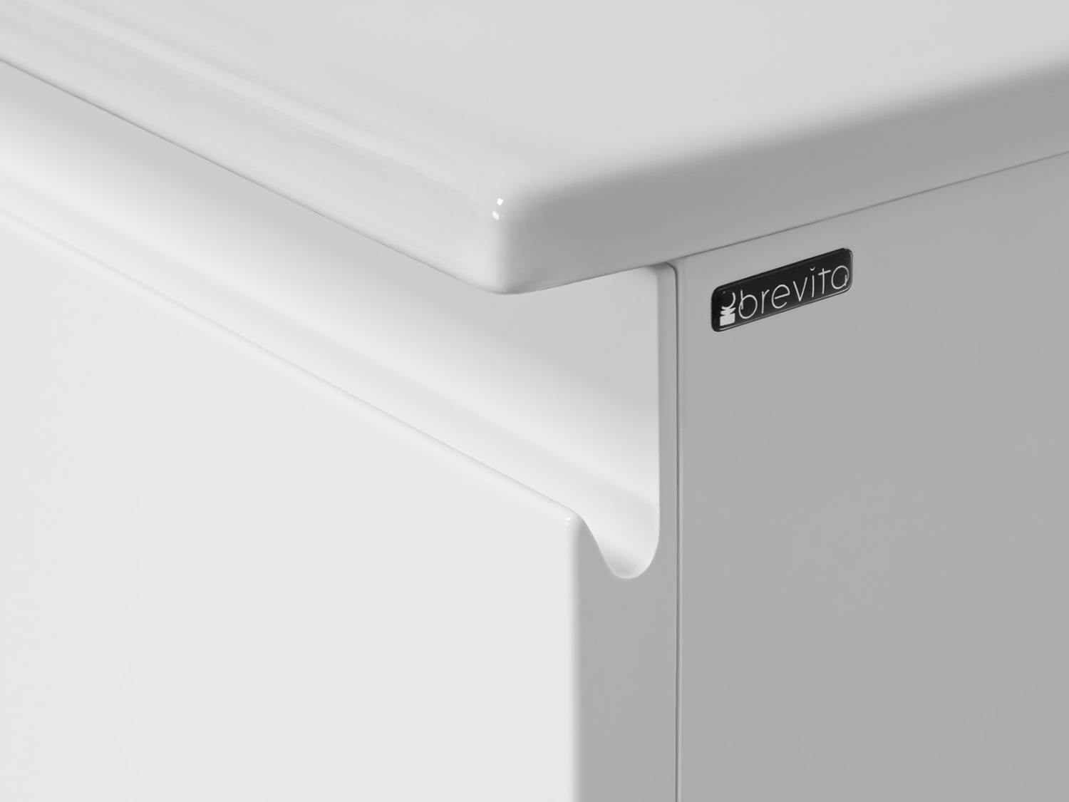 Тумба с раковиной Brevita Tivolli 60 подвесная (белая)