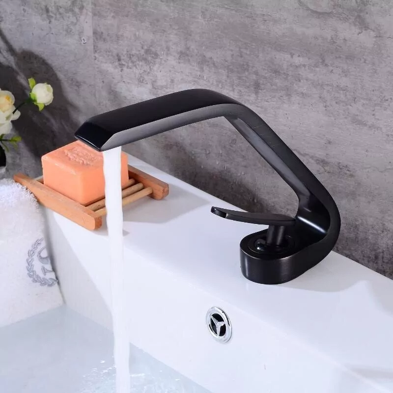 Смеситель для раковины BochMann HOE B BM9633 черный матовый