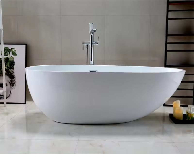 Ванна акриловая Ceruttispa MIMI170  (1700x800x580) отдельностоящая, белая