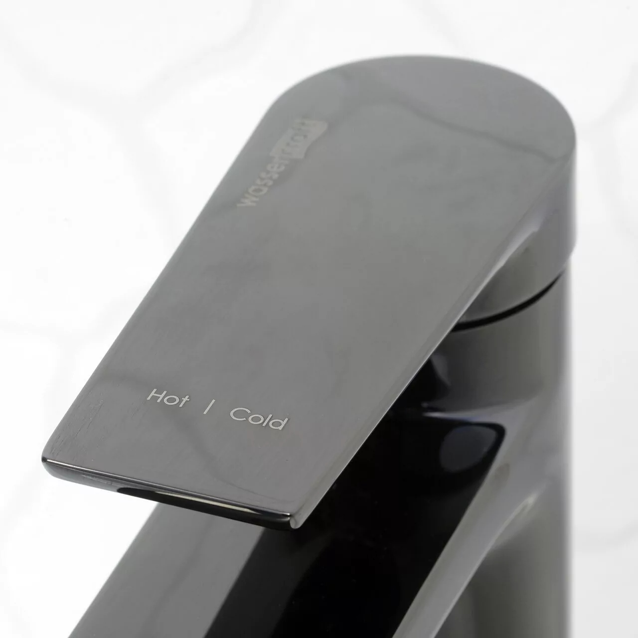 Смеситель для раковины WasserKraft Glan 6603 черный глянец