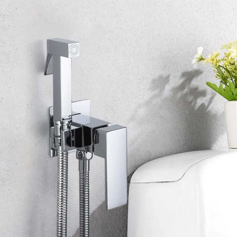 Смеситель с гигиеническим душем BochMann RESIA CK-P11 хром