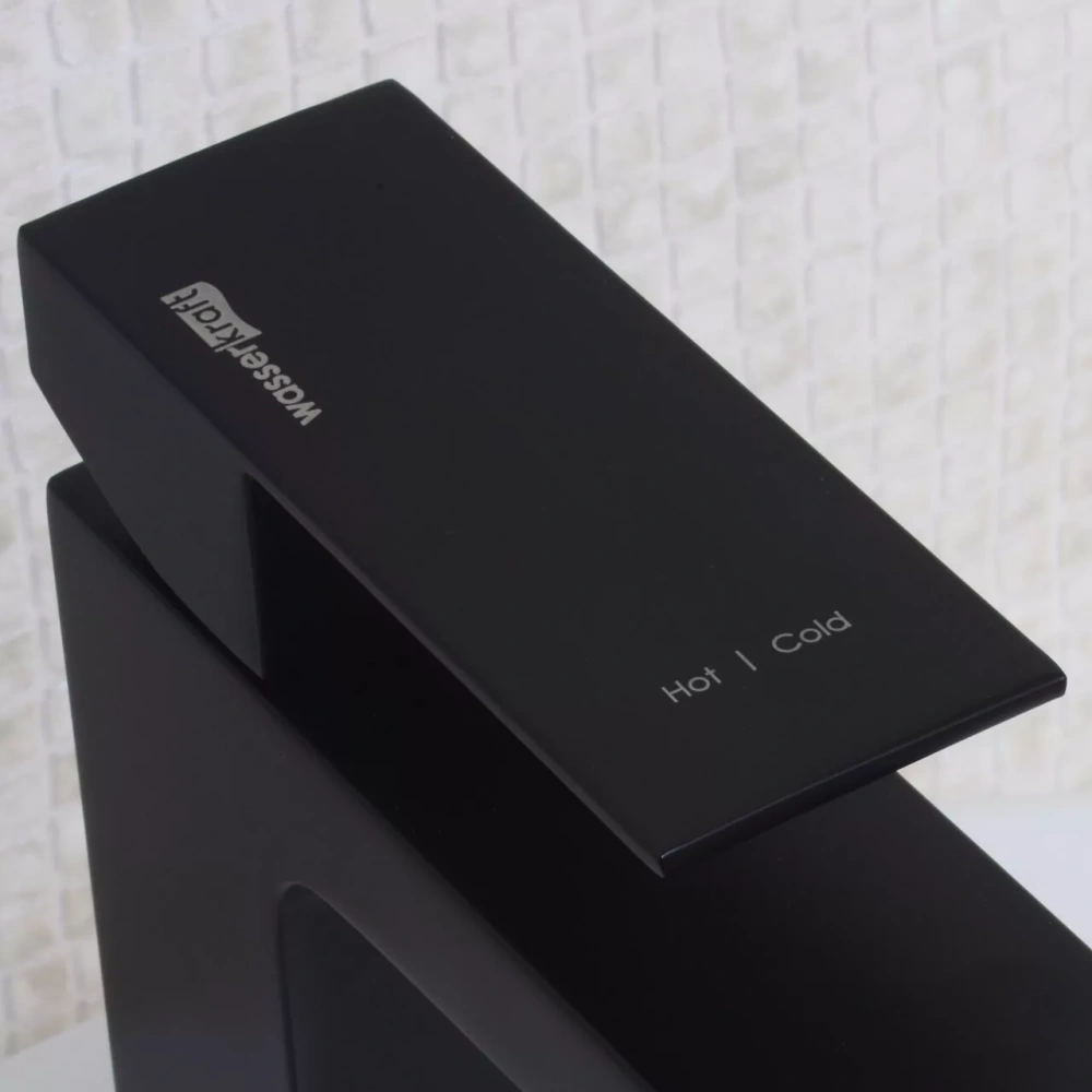 Смеситель для раковины WasserKraft Abens 2003 черный Soft-touch от магазина Vanna-Vanna.ru!