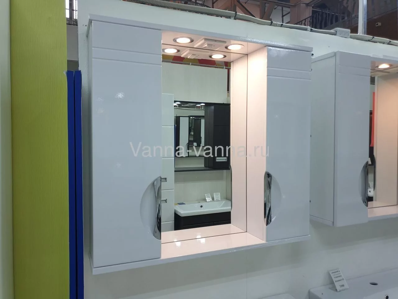 Зеркало с шкафчиком Francesca Доминго 80 свет, белый