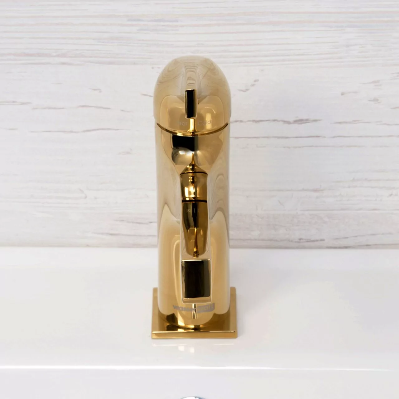 Смеситель для раковины WasserKraft Sauer 7103 глянцевое золото