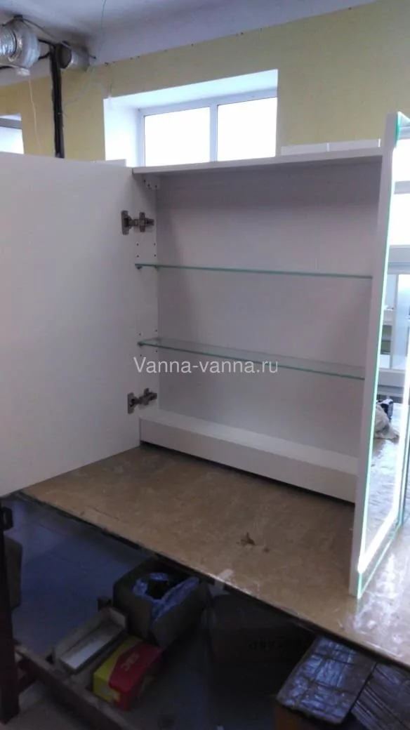 Зеркало-шкаф Emmy Родос 80 свет, белый от магазина Vanna-Vanna.ru!