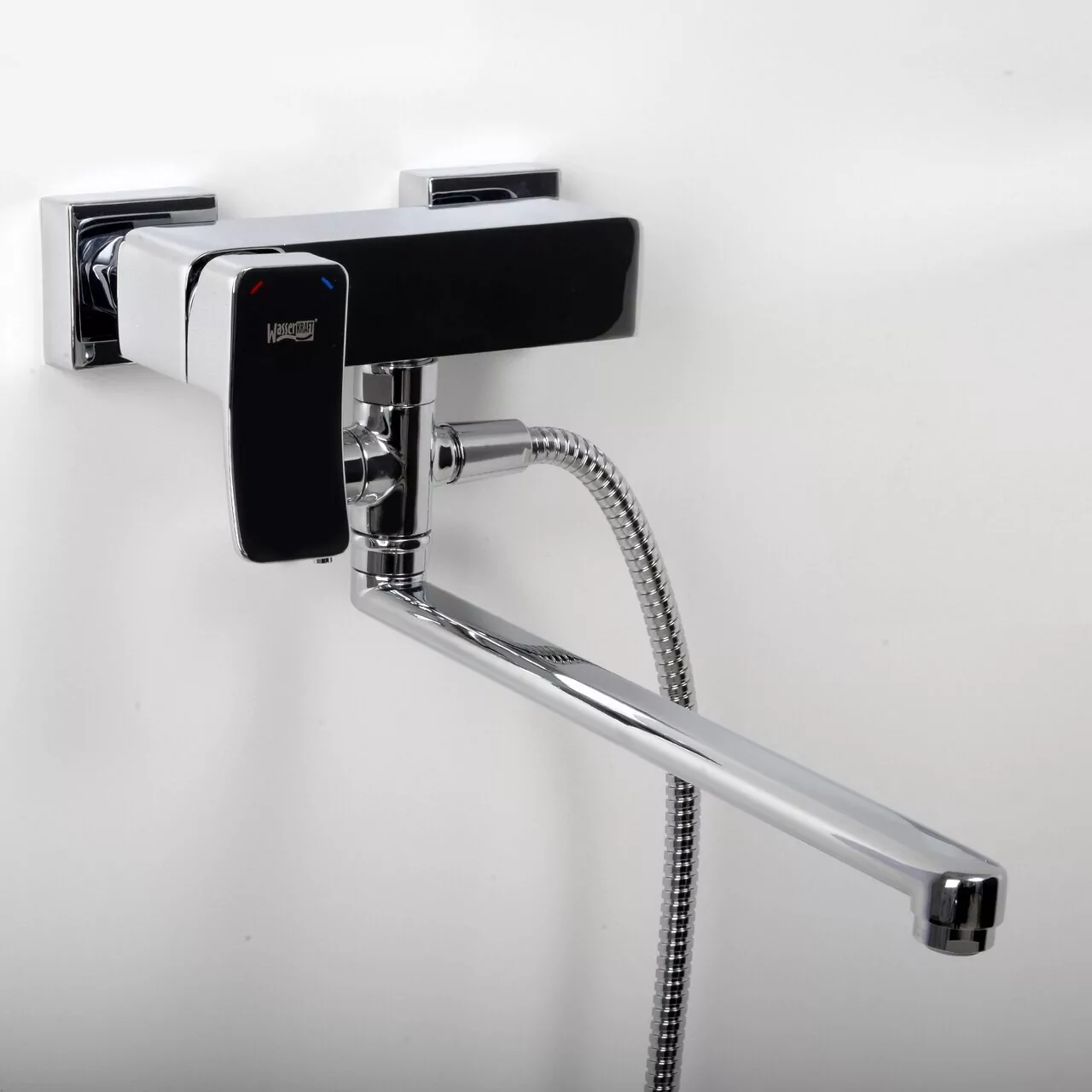 Смеситель для ванны WasserKraft Aller 1062LWHITE хром/белый