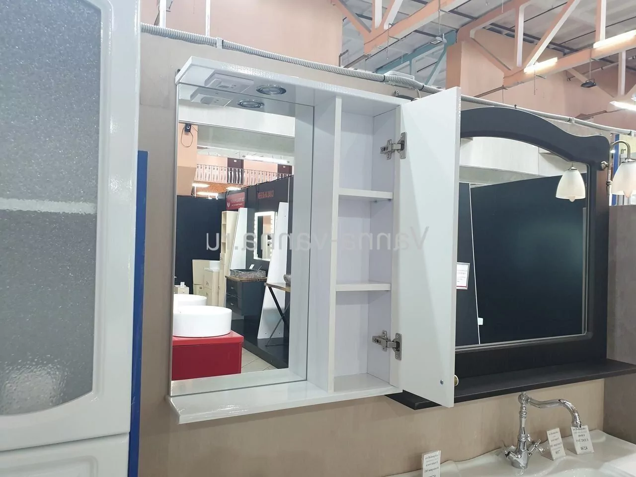 Зеркало со шкафчиком Francesca Империя 60 R свет, белый