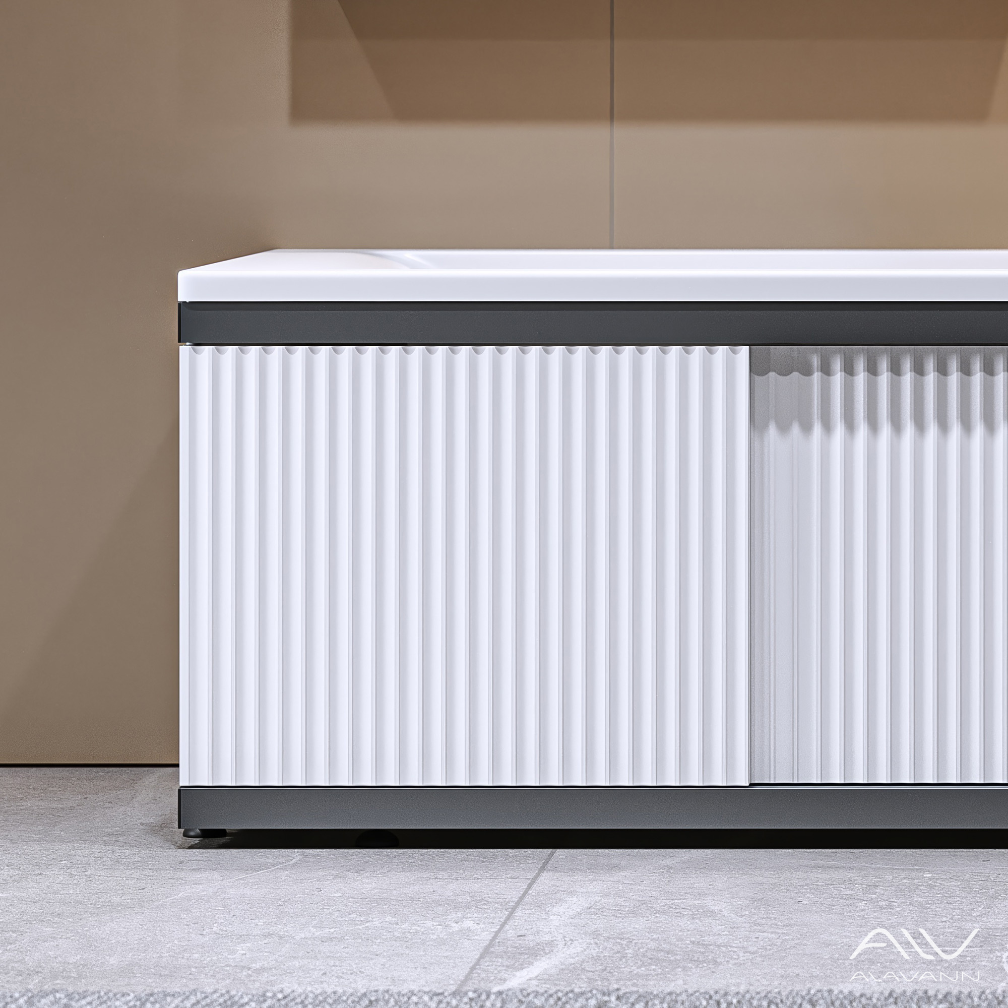 Экран под ванну Alavann Альт Блэк 170 белый с фрезеровкой, из МДФ, раздвижной