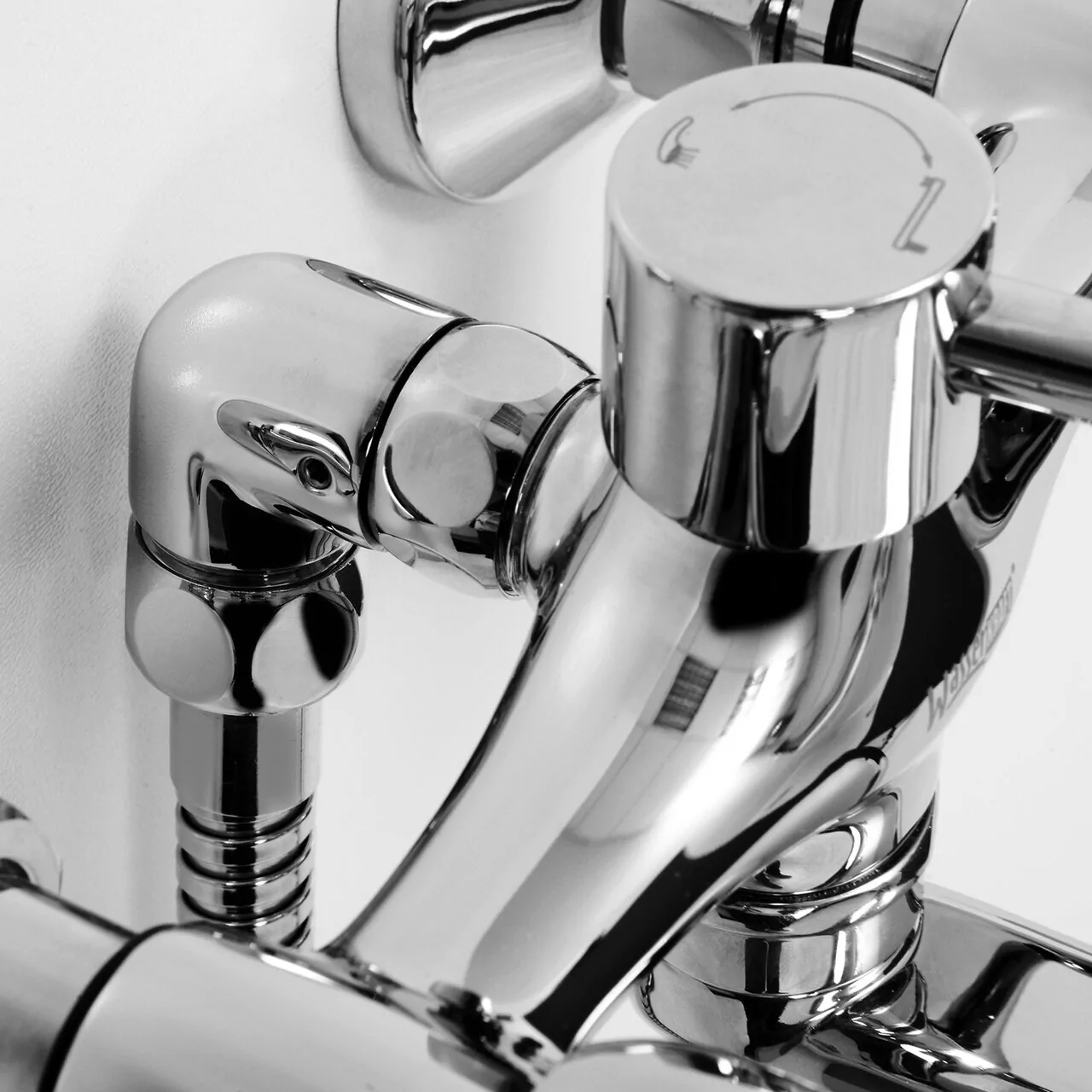 Смеситель для ванны WasserKraft Amper 2902L хром