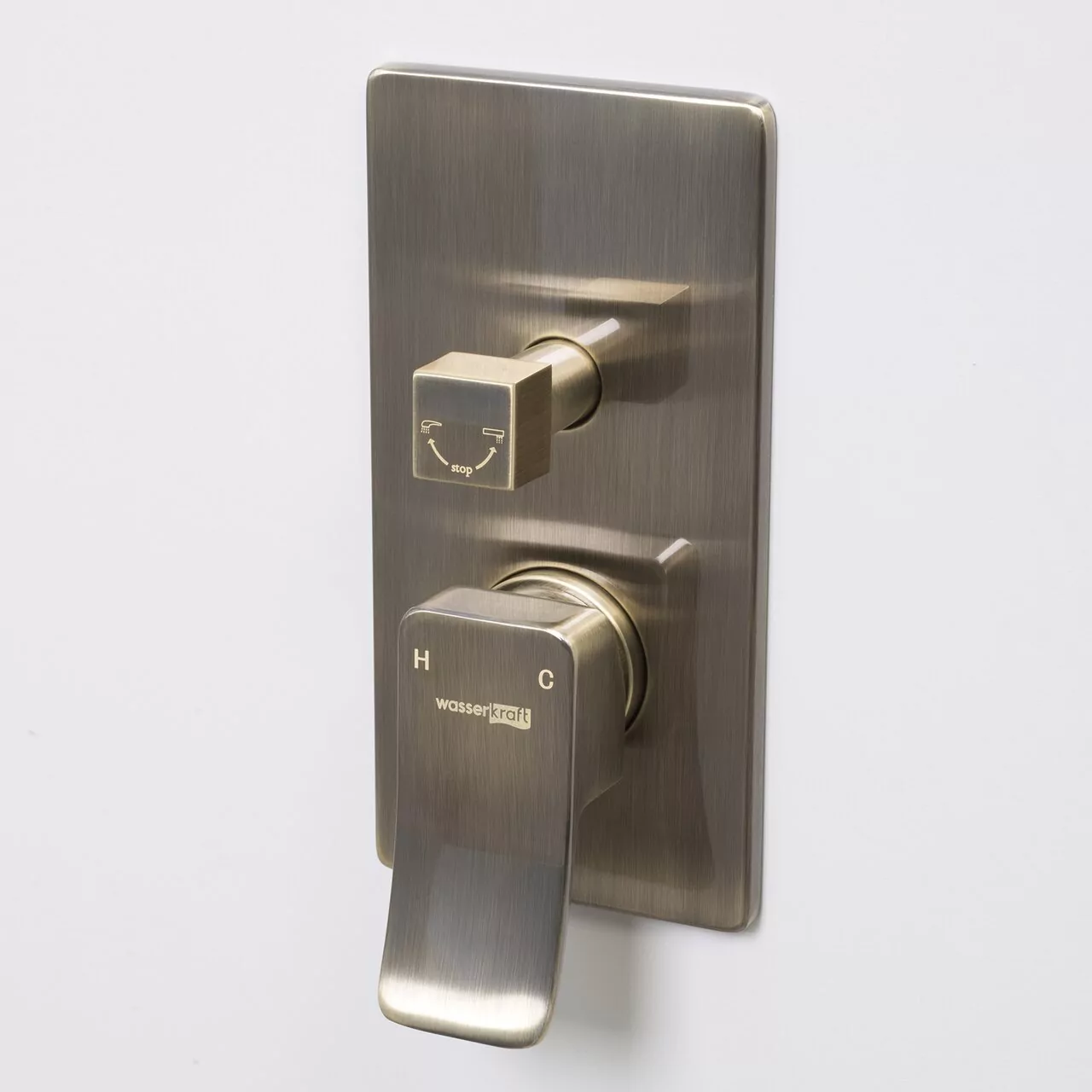 Смеситель с переключателем Exter 1641 WasserKraft встраиваемый, на 2 выхода, светлая бронза