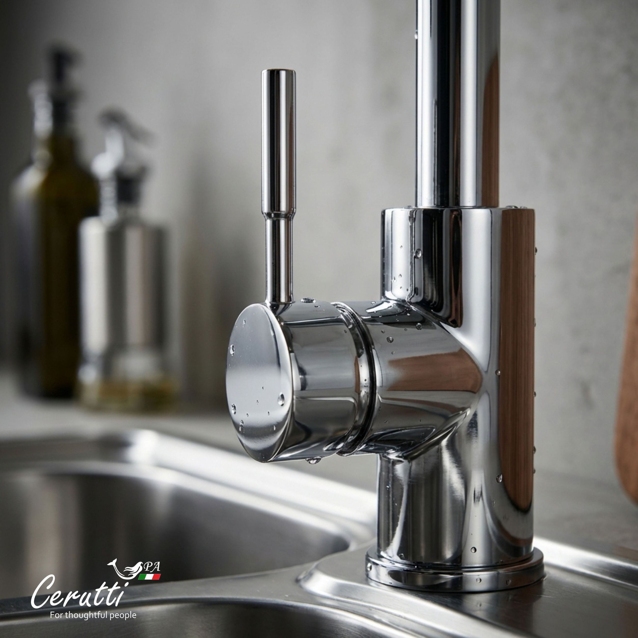 Cмеситель для кухни Ceruttispa Дуилио (DUILIO) из нержавеющей стали, цвет хром