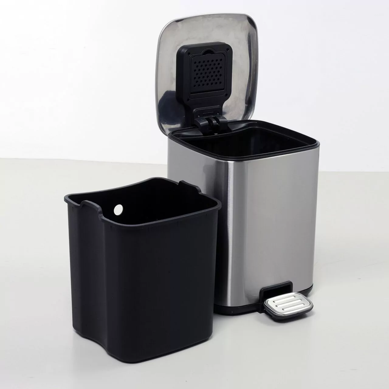 Ведро для мусора WasserKraft K-649 нержавеющая сталь