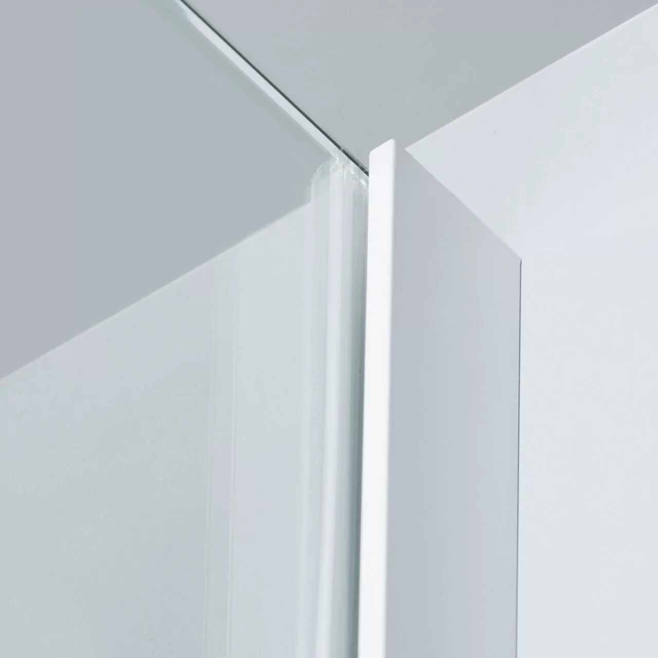 Душевой уголок WasserKraft Rhin 44S19 100х100 квадратный, без поддона, прозрачное стекло, белый