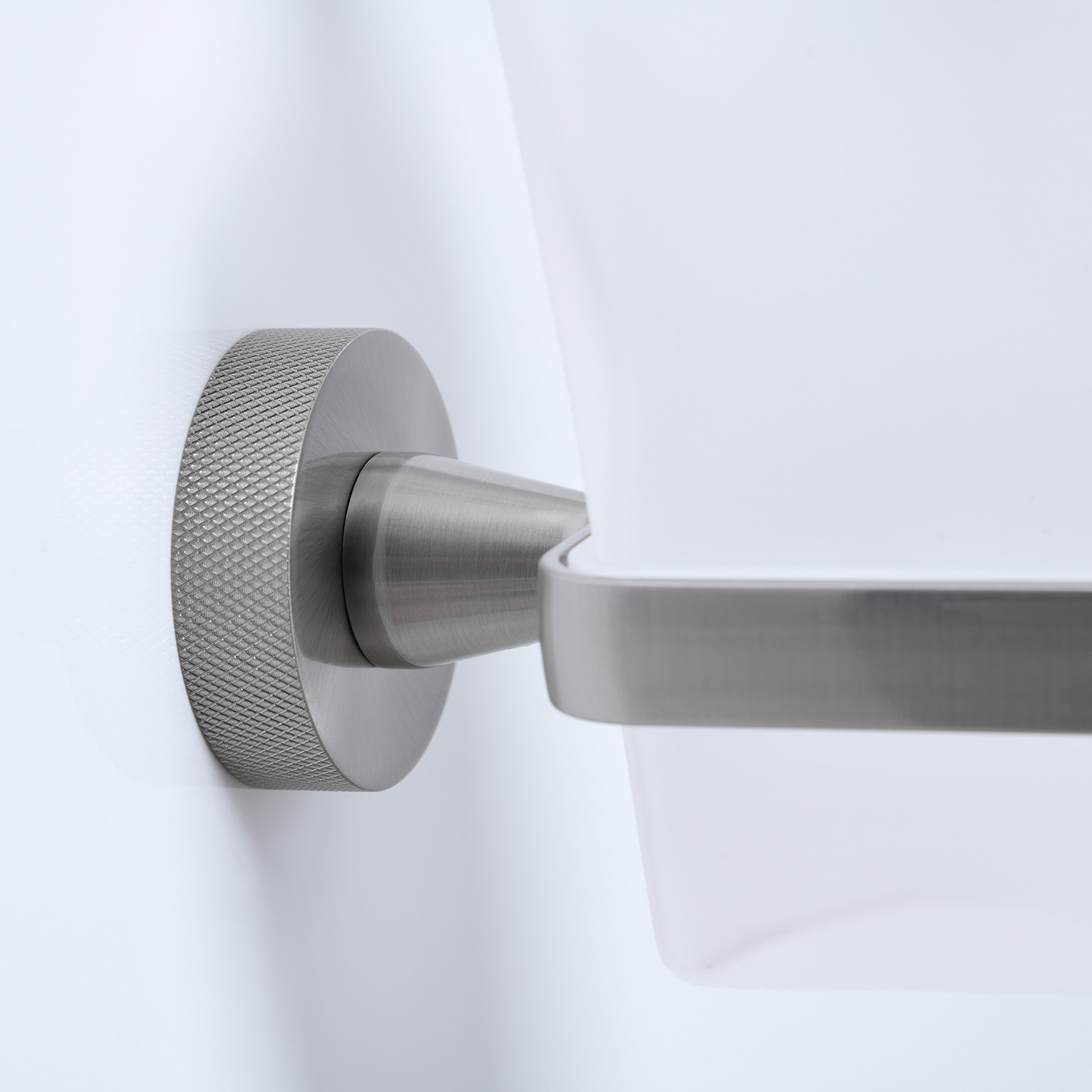 Стакан для щеток WasserKRAFT Tauber K-64428