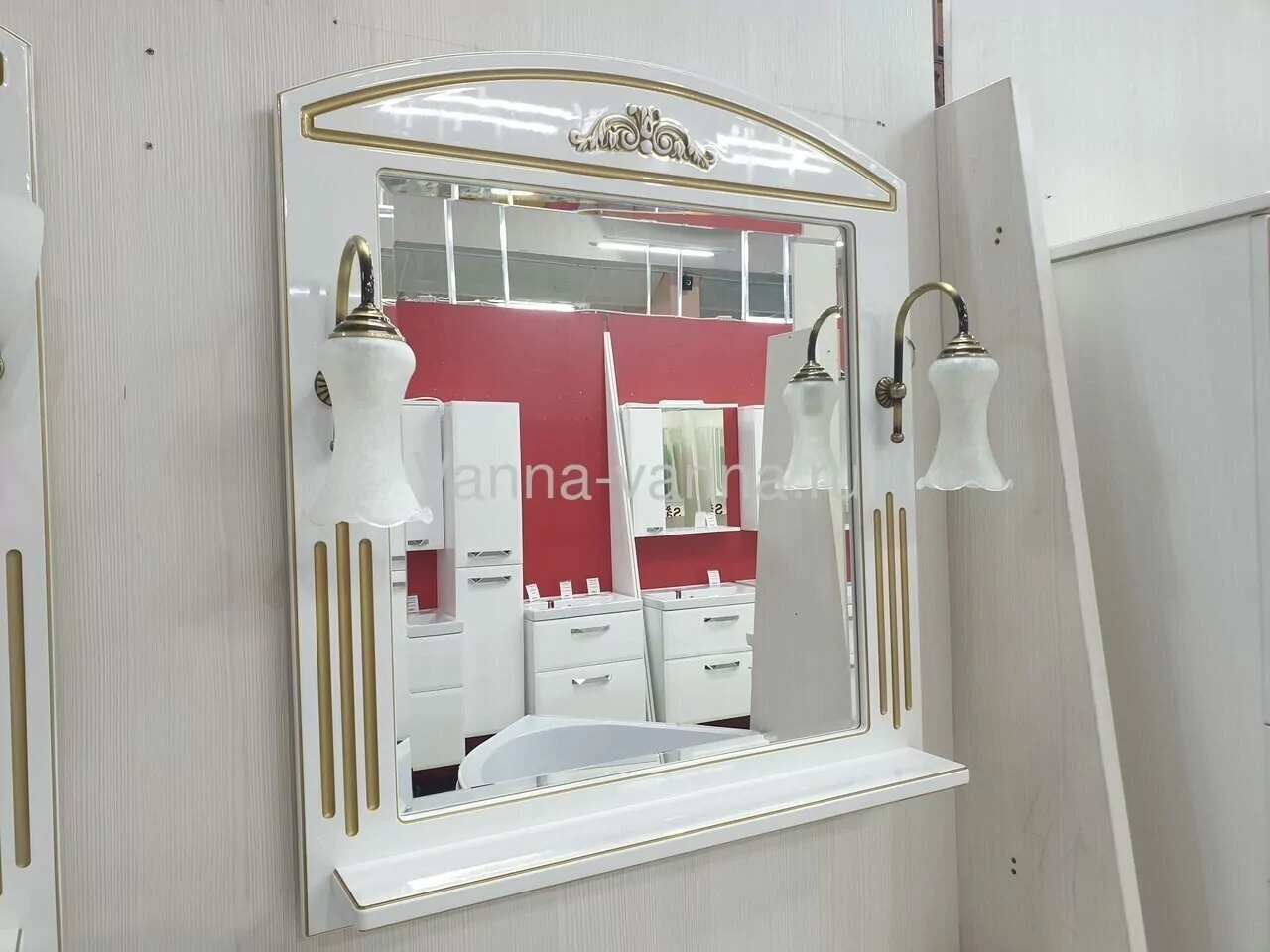 Зеркало Vod-ok Elite Кармен 65 свет, белый, патина золото, серебро