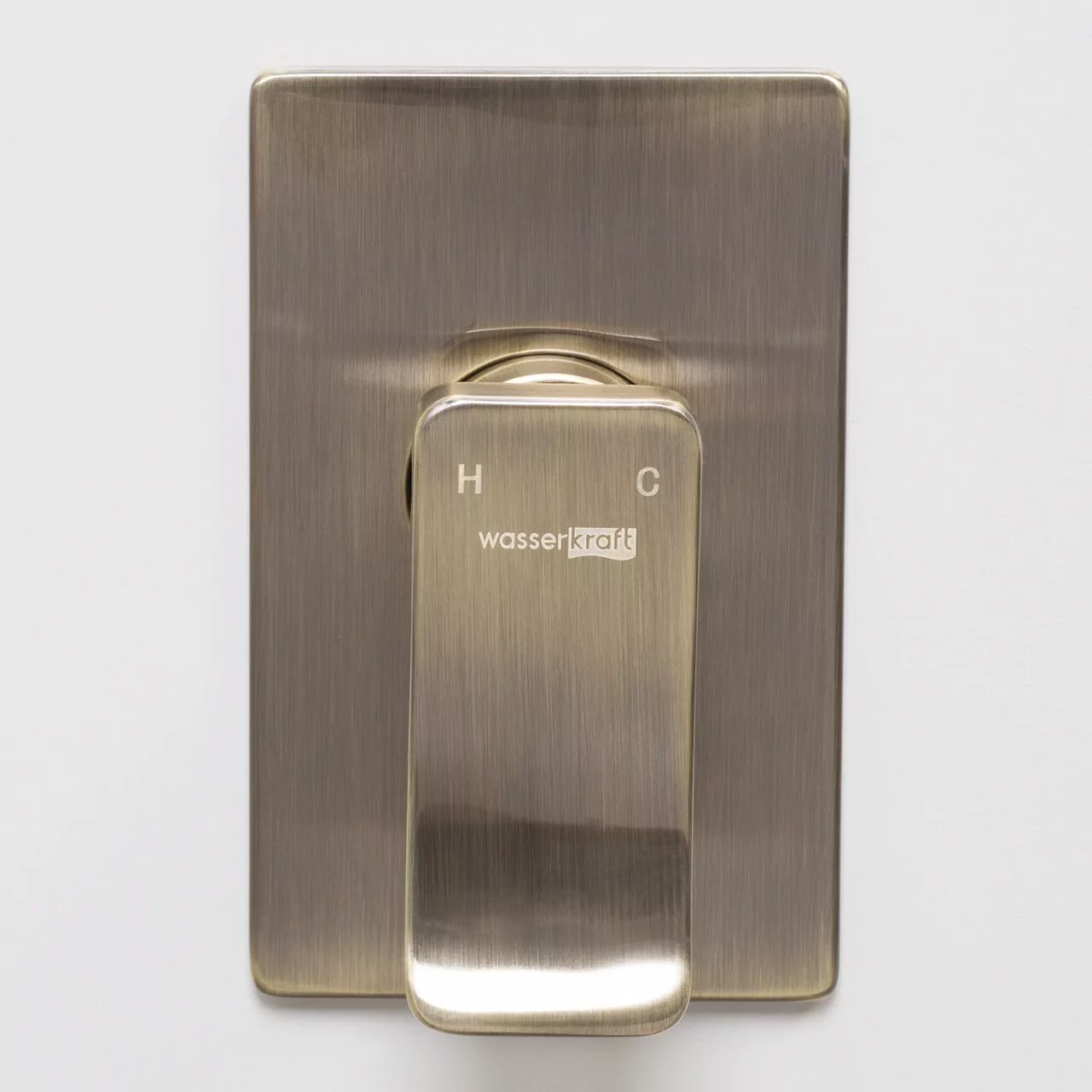 Смеситель с гигиеническим душем WasserKRAFT A01652 светлая бронза